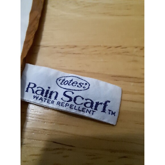 Vintage 1976 Totes Rain Scarf Green Rust White and Gold 27"x27" Groovy Retro - Picture 4 of 6